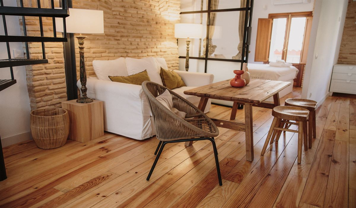 Materials and Colors That Create Warmth